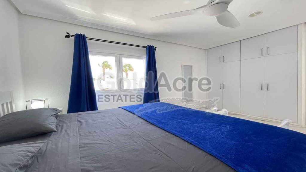 3 chambre Villa/Maison à vendre à Caleta de Fuste avec piscine garage - 475 000 € (Ref: 10097434)