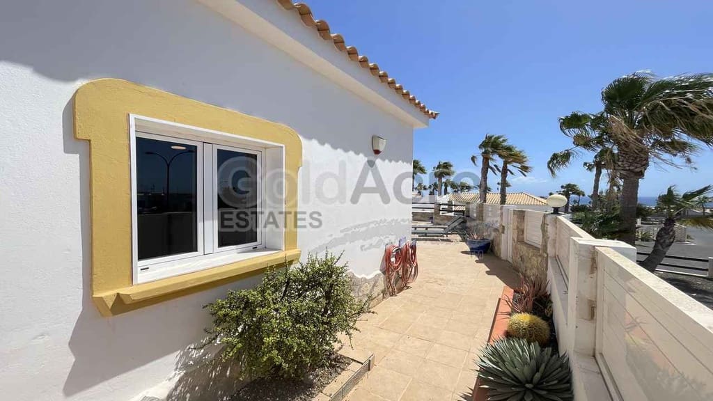 3 chambre Villa/Maison à vendre à Caleta de Fuste avec piscine garage - 475 000 € (Ref: 10097434)