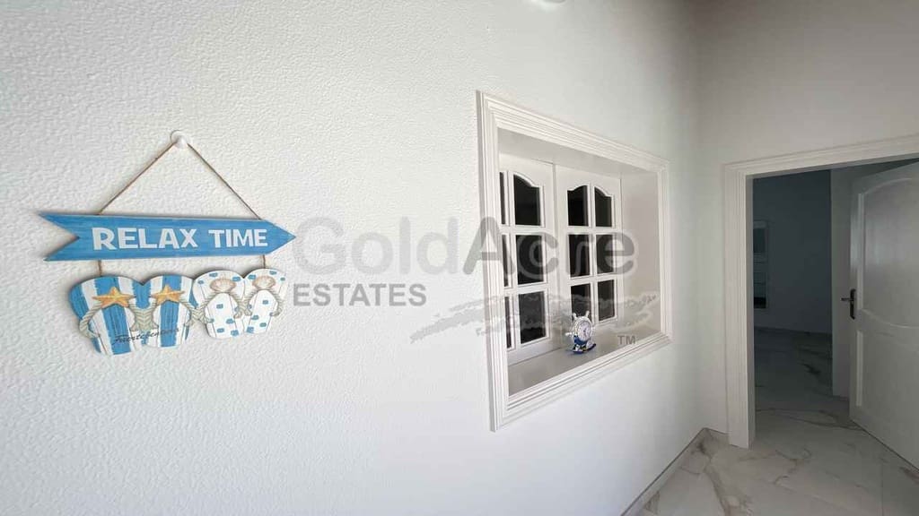 3 chambre Villa/Maison à vendre à Caleta de Fuste avec piscine garage - 475 000 € (Ref: 10097434)