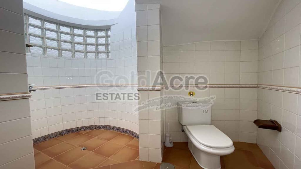 3 chambre Villa/Maison à vendre à Caleta de Fuste avec piscine garage - 475 000 € (Ref: 10097434)