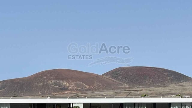 Terreno Não Urbanizado para venda em Lajares, La Oliva - 185 000 € (Ref: 10110428)