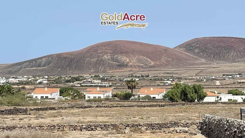 Undeveloped Land for sale in Lajares - € 185,000 (Ref: 10110428)