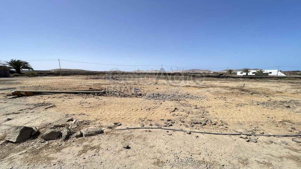 Undeveloped Land for sale in Lajares - € 185,000 (Ref: 10110428)