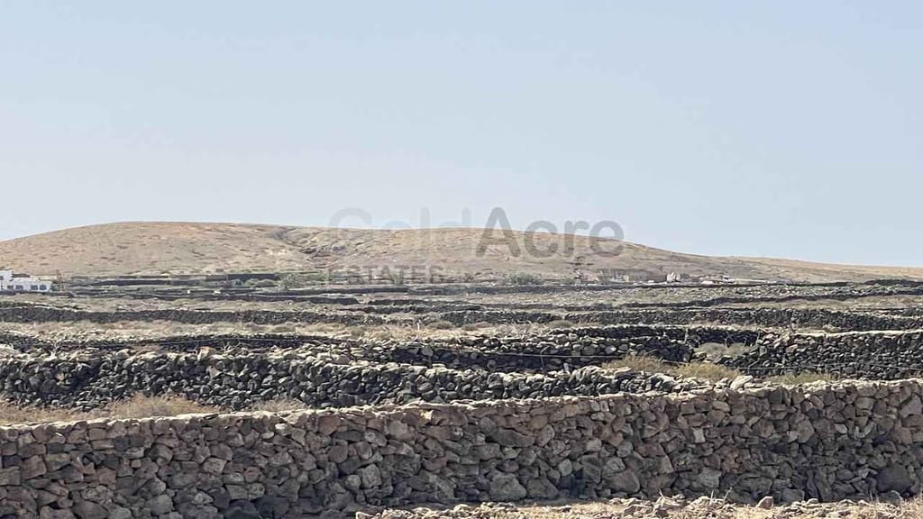 Undeveloped Land for sale in Lajares - € 185,000 (Ref: 10110428)