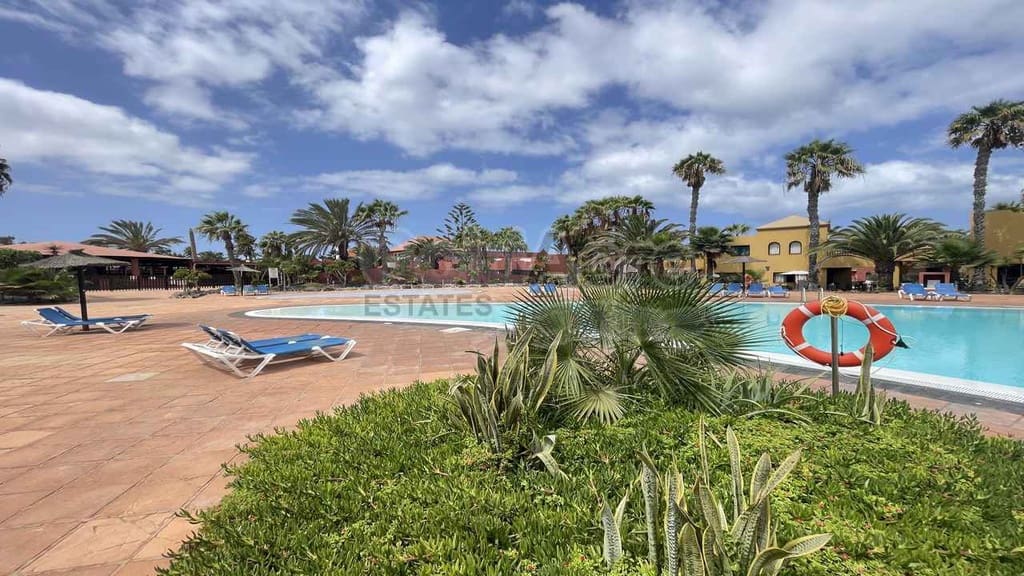 2 Zimmer Apartment zu verkaufen in Corralejo mit Pool Garage - 235.000 € (Ref: 10113486)