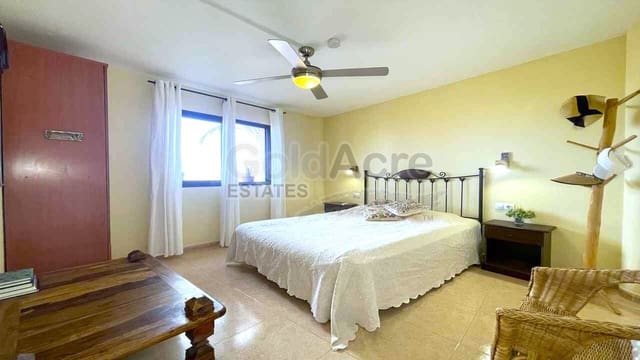 2 Zimmer Apartment zu verkaufen in Corralejo, La Oliva mit Pool Garage - 235.000 € (Ref: 10113486)