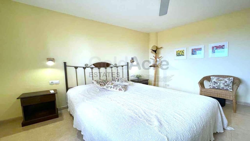 2 Zimmer Apartment zu verkaufen in Corralejo mit Pool Garage - 235.000 € (Ref: 10113486)
