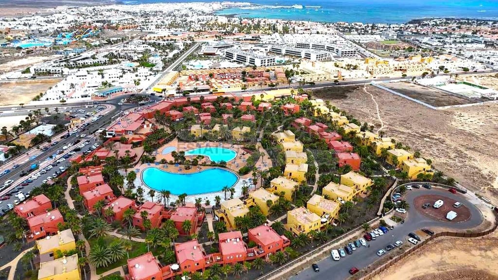 2 Zimmer Apartment zu verkaufen in Corralejo mit Pool Garage - 235.000 € (Ref: 10113486)