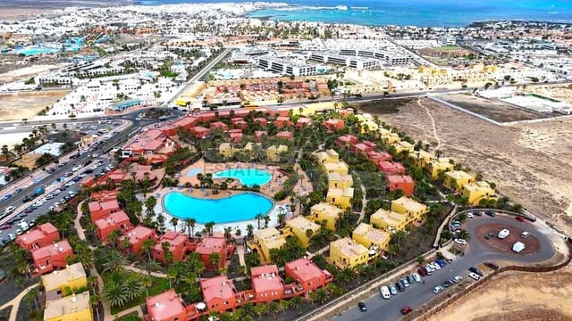 2 Zimmer Apartment zu verkaufen in Corralejo, La Oliva mit Pool Garage - 235.000 € (Ref: 10113486)