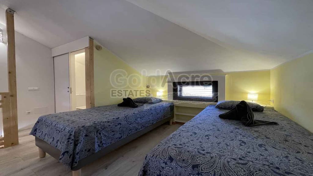 1 bedroom Apartment for sale in Corralejo with pool - € 225,000 (Ref: 10150196)