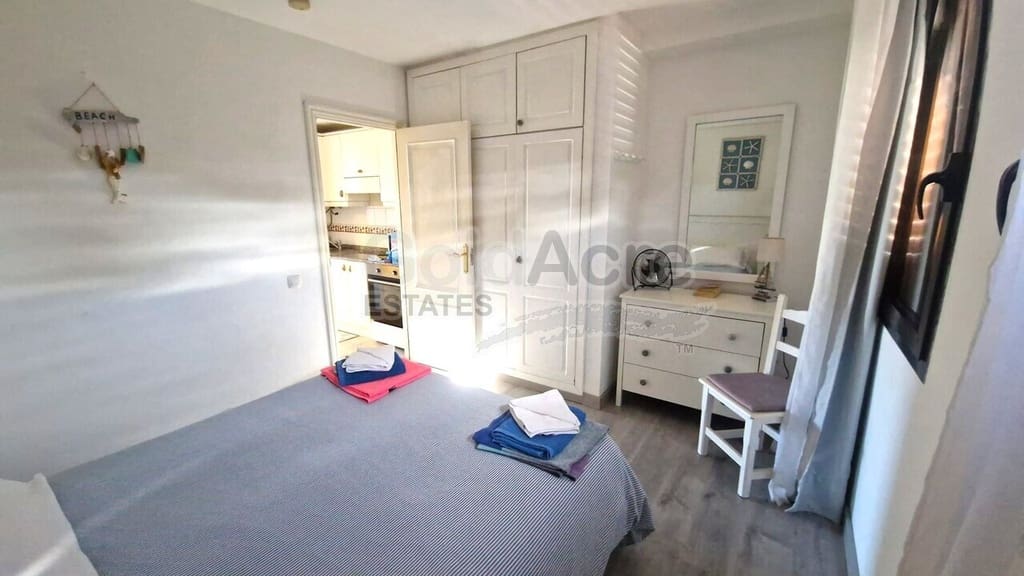 1 slaapkamer Appartement te koop in Corralejo met zwembad - € 215.000 (Ref: 10158854)