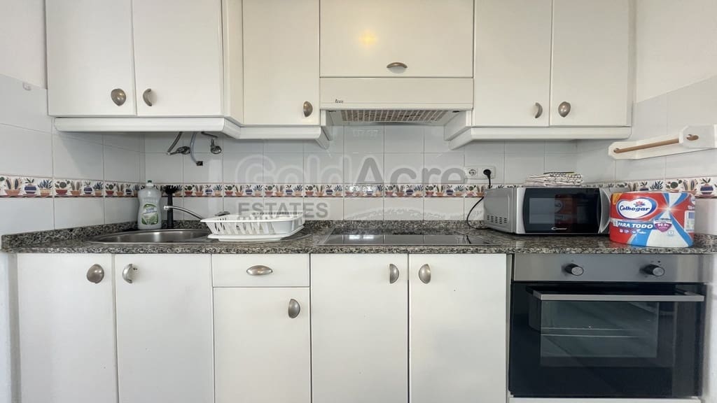 1 bedroom Apartment for sale in Corralejo with pool - € 215,000 (Ref: 10158854)