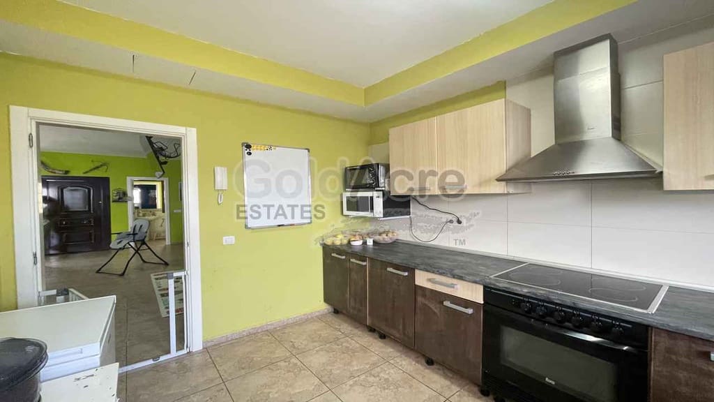 3 bedroom Terraced Villa for sale in La Oliva with pool - € 249,000 (Ref: 10162080)