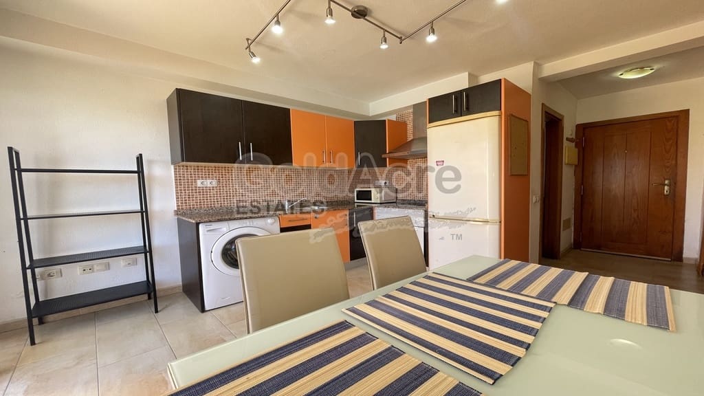 1 bedroom Apartment for sale in Corralejo with pool - € 230,000 (Ref: 10168031)