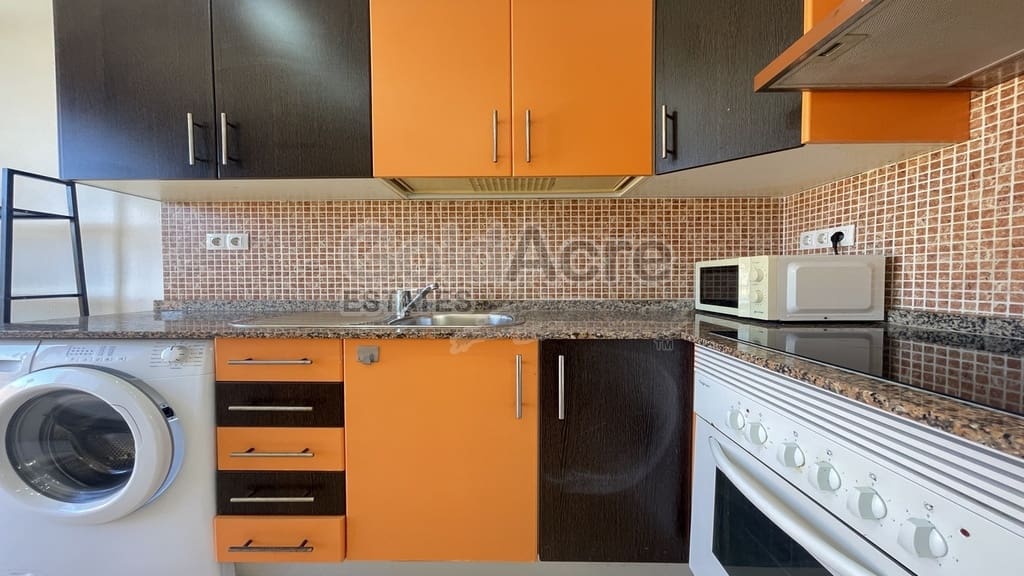 1 bedroom Apartment for sale in Corralejo with pool - € 230,000 (Ref: 10168031)