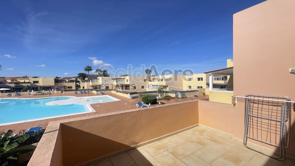 1 bedroom Apartment for sale in Corralejo with pool - € 230,000 (Ref: 10168031)
