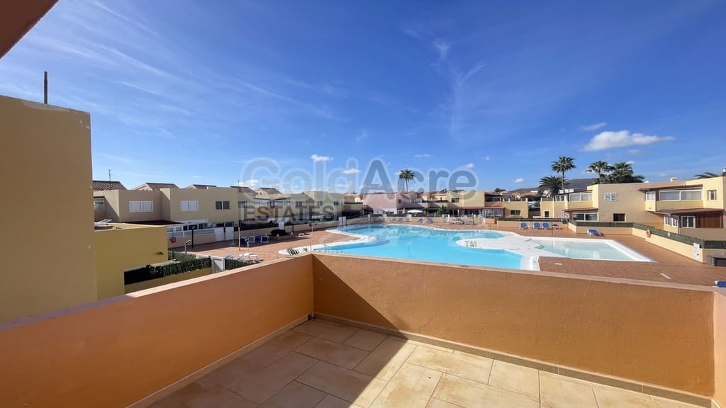 1 bedroom Apartment for sale in Corralejo with pool - € 230,000 (Ref: 10168031)