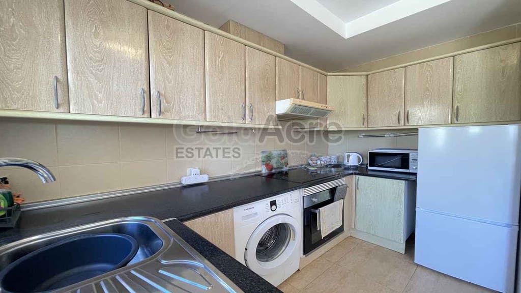 3 bedroom Villa for sale in Antigua with pool - € 229,000 (Ref: 10168032)