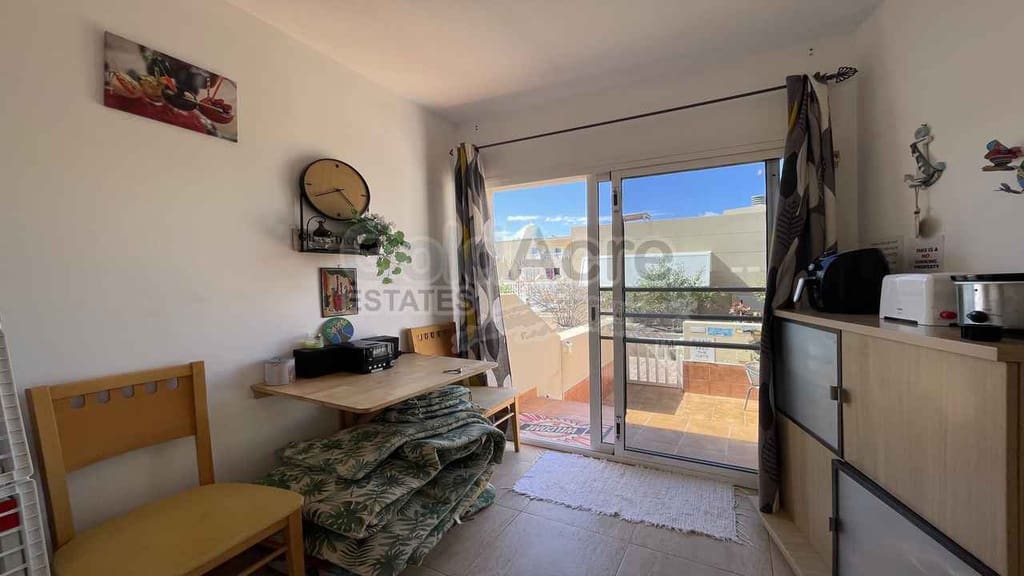 3 bedroom Villa for sale in Antigua with pool - € 229,000 (Ref: 10168032)