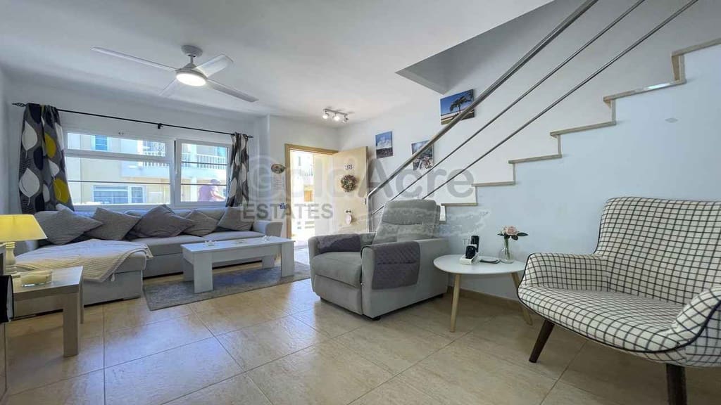 3 bedroom Villa for sale in Antigua with pool - € 229,000 (Ref: 10168032)