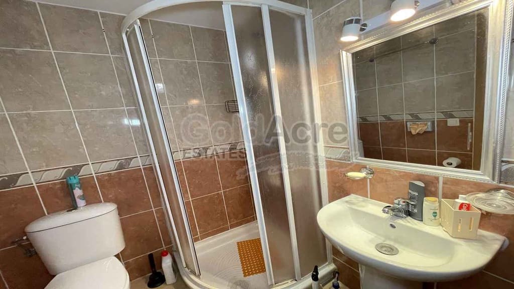 3 bedroom Villa for sale in Antigua with pool - € 229,000 (Ref: 10168032)