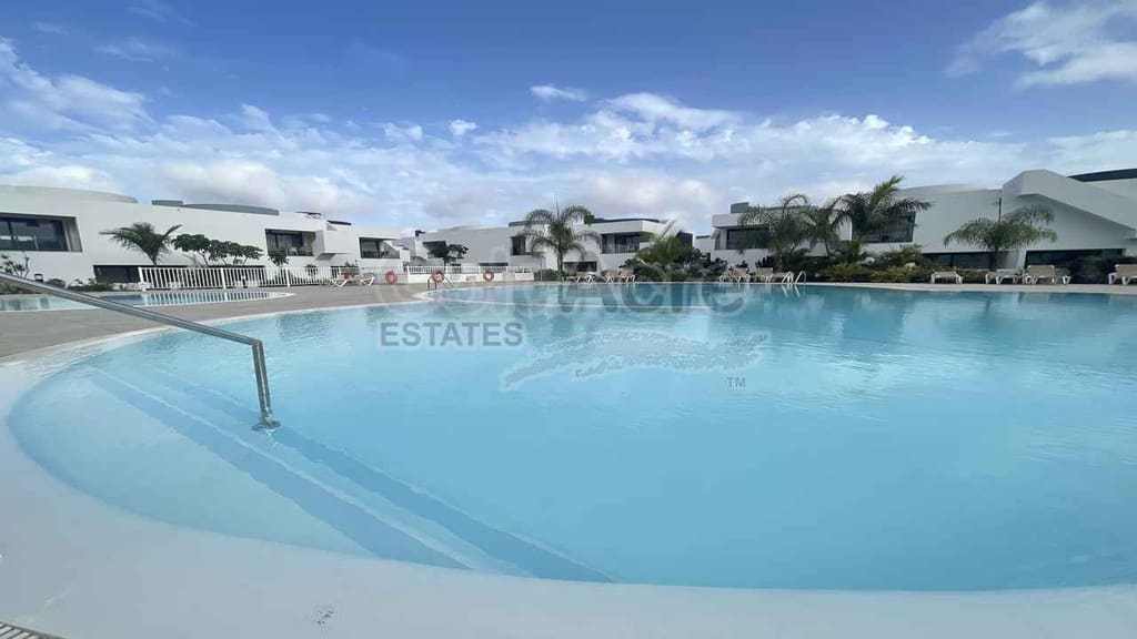 1 soverom Leilighet til salgs i Villaverde med svømmebasseng - € 259 000 (Ref: 10176189)