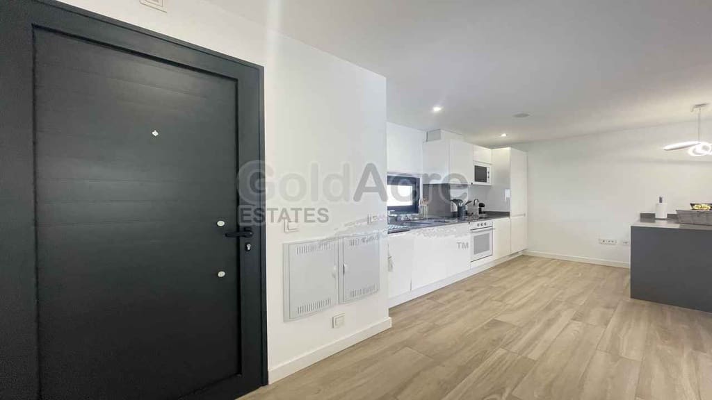 1 soverom Leilighet til salgs i Villaverde med svømmebasseng - € 259 000 (Ref: 10176189)