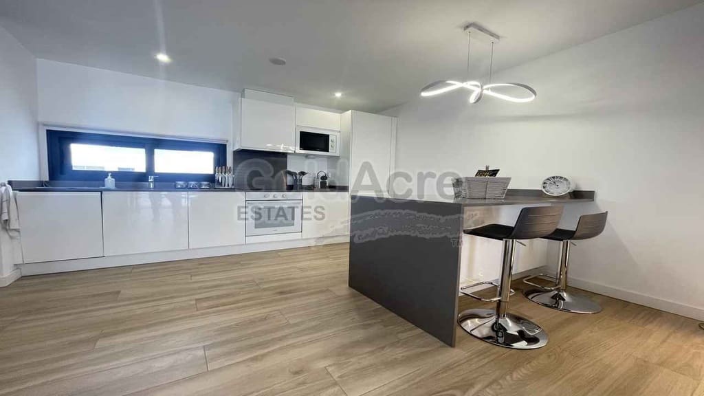 1 soverom Leilighet til salgs i Villaverde med svømmebasseng - € 259 000 (Ref: 10176189)