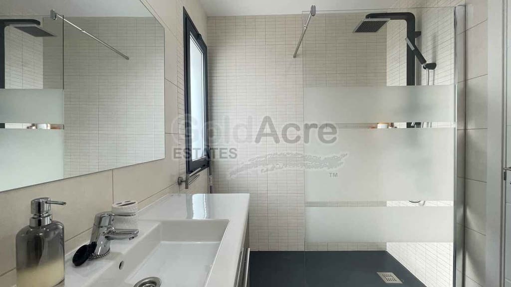2 bedroom Apartment for sale in Villaverde with pool - € 279,000 (Ref: 10179730)