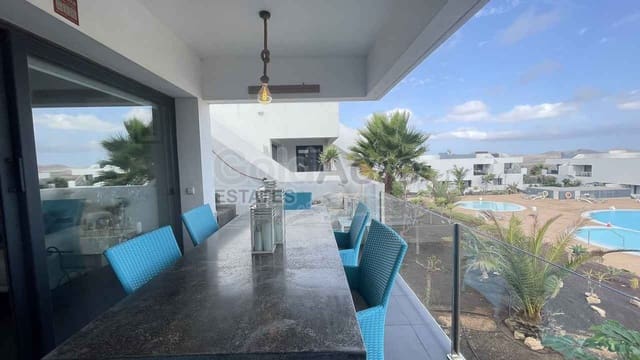 2 bedroom Apartment for sale in Villaverde, La Oliva with pool - € 279,000 (Ref: 10179730)