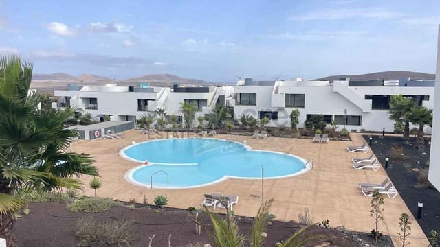 2 bedroom Apartment for sale in Villaverde, La Oliva with pool - € 279,000 (Ref: 10179730)