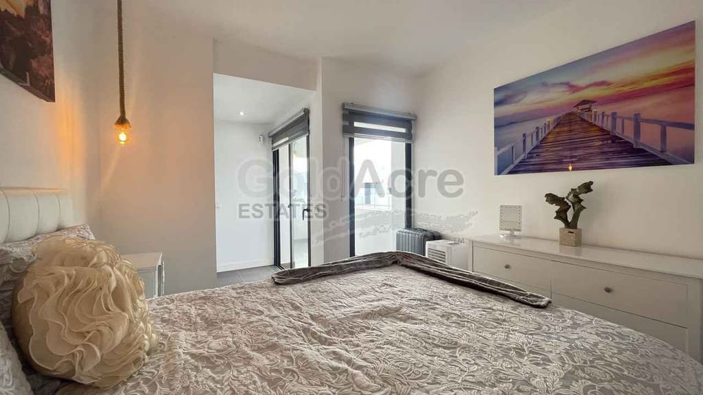 2 bedroom Apartment for sale in Villaverde with pool - € 279,000 (Ref: 10179730)