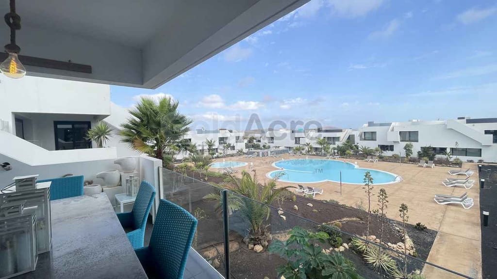 2 bedroom Apartment for sale in Villaverde with pool - € 279,000 (Ref: 10179730)