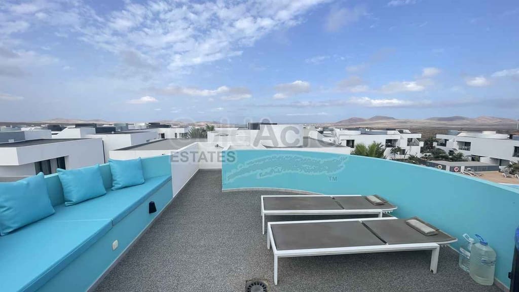 2 bedroom Apartment for sale in Villaverde with pool - € 279,000 (Ref: 10179730)