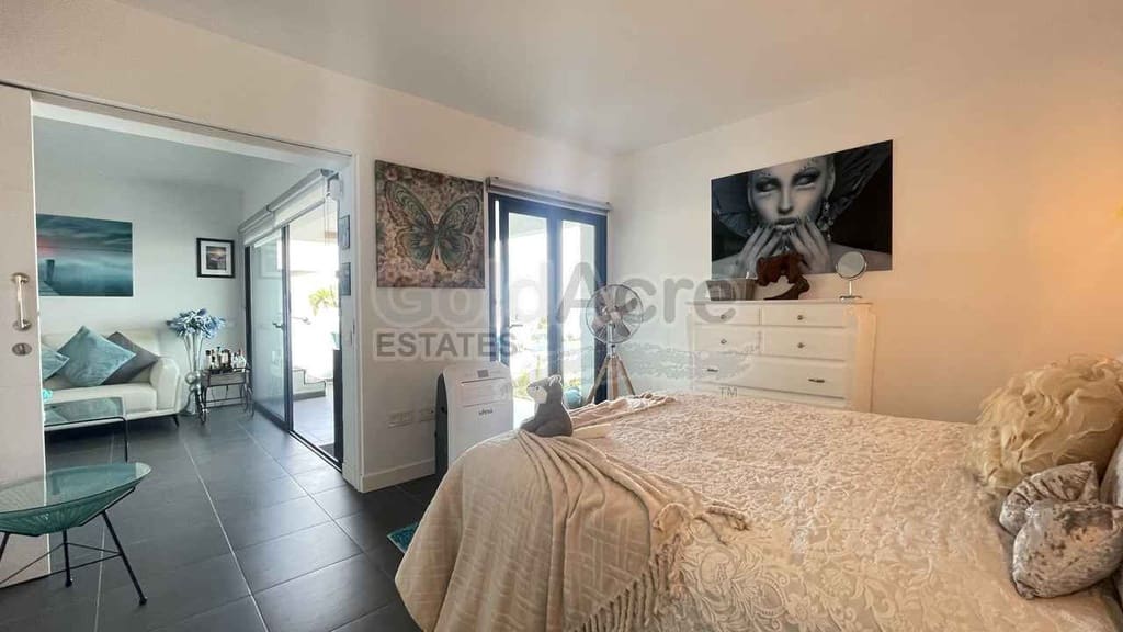 2 bedroom Apartment for sale in Villaverde with pool - € 279,000 (Ref: 10179730)