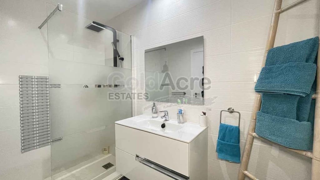 2 bedroom Apartment for sale in Villaverde with pool - € 279,000 (Ref: 10179730)