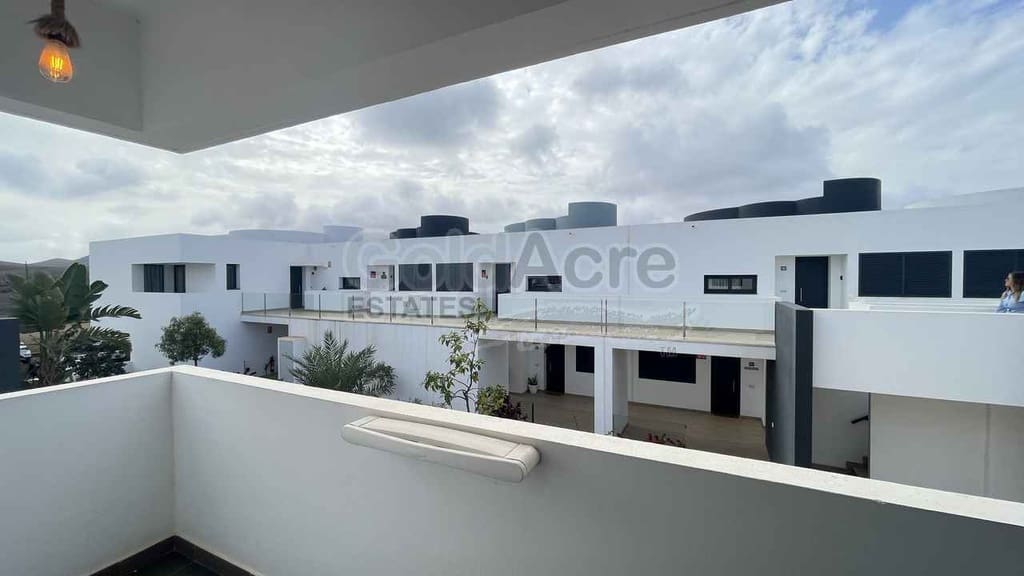 2 bedroom Apartment for sale in Villaverde with pool - € 279,000 (Ref: 10179730)