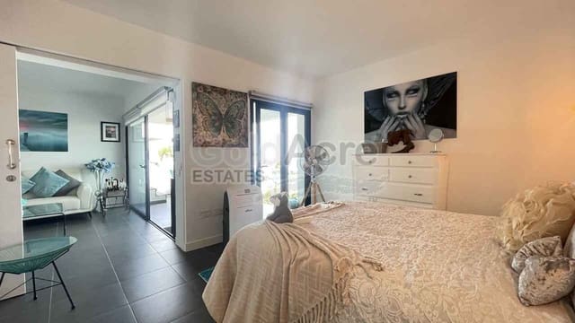 2 bedroom Apartment for sale in Villaverde, La Oliva with pool - € 279,000 (Ref: 10179730)