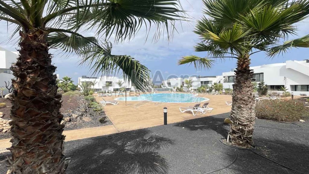 2 bedroom Apartment for sale in Villaverde with pool - € 279,000 (Ref: 10179730)