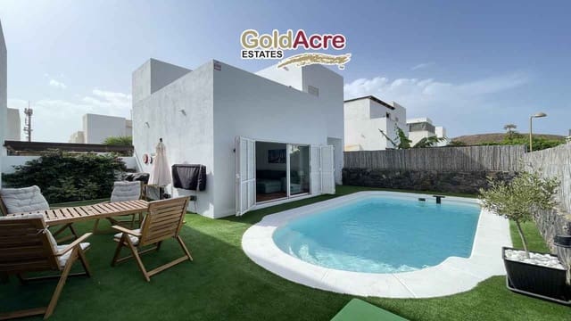 2 Zimmer Villa zu verkaufen in Corralejo, La Oliva mit Pool Garage - 259.000 € (Ref: 10179731)
