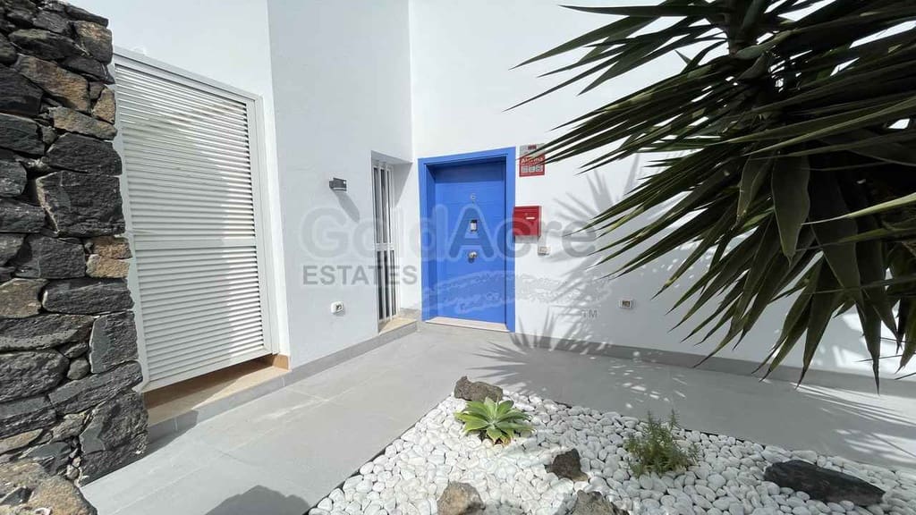 Chalet de 2 habitaciones en Corralejo en venta con piscina garaje - 259.000 € (Ref: 10179731)