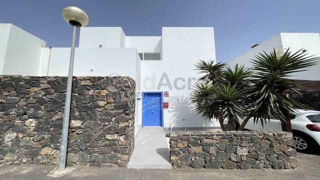 2 Zimmer Villa zu verkaufen in Corralejo, La Oliva mit Pool Garage - 259.000 € (Ref: 10179731)