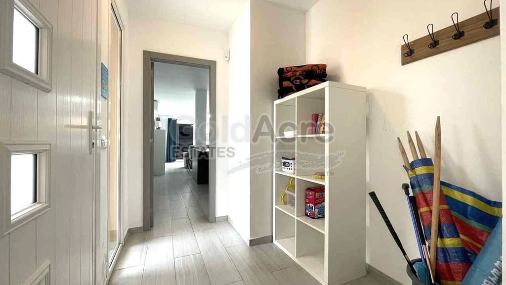 3 slaapkamer Villa te koop in Corralejo met zwembad garage - € 595.000 (Ref: 10186301)