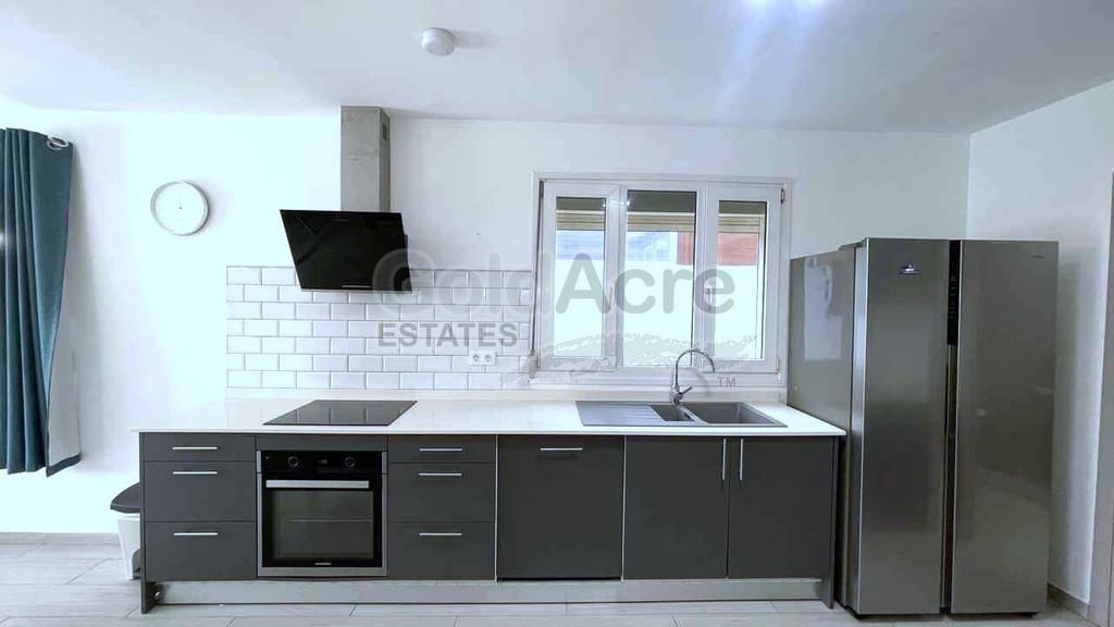 3 slaapkamer Villa te koop in Corralejo met zwembad garage - € 595.000 (Ref: 10186301)