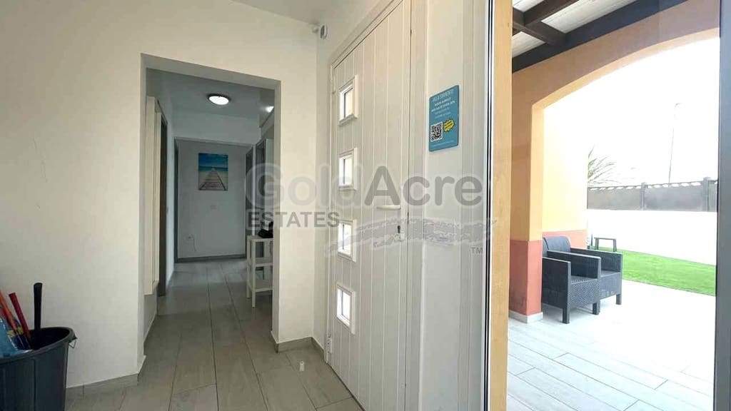 3 slaapkamer Villa te koop in Corralejo met zwembad garage - € 595.000 (Ref: 10186301)