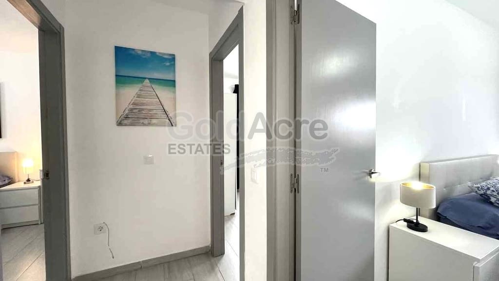 3 slaapkamer Villa te koop in Corralejo met zwembad garage - € 595.000 (Ref: 10186301)