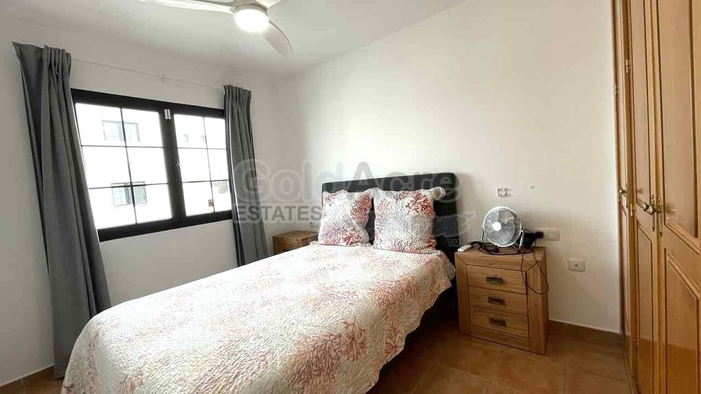 4 soveværelse Villa til salg i Corralejo med swimmingpool garage - € 530.000 (Ref: 10186302)