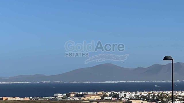 4 bedroom Finca/Country House for sale in Corralejo, La Oliva - € 1,200,000 (Ref: 7305774)