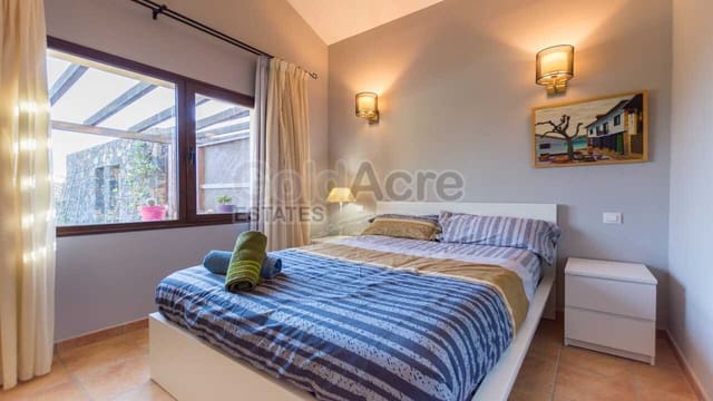 2 sypialnia Willa na sprzedaż w Lajares, La Oliva z basenem - 850 000 € (Ref: 7652663)