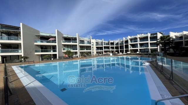 4 soveværelse Lejlighed til salg i El Cotillo, La Oliva med swimmingpool - € 311.430 (Ref: 7664858)